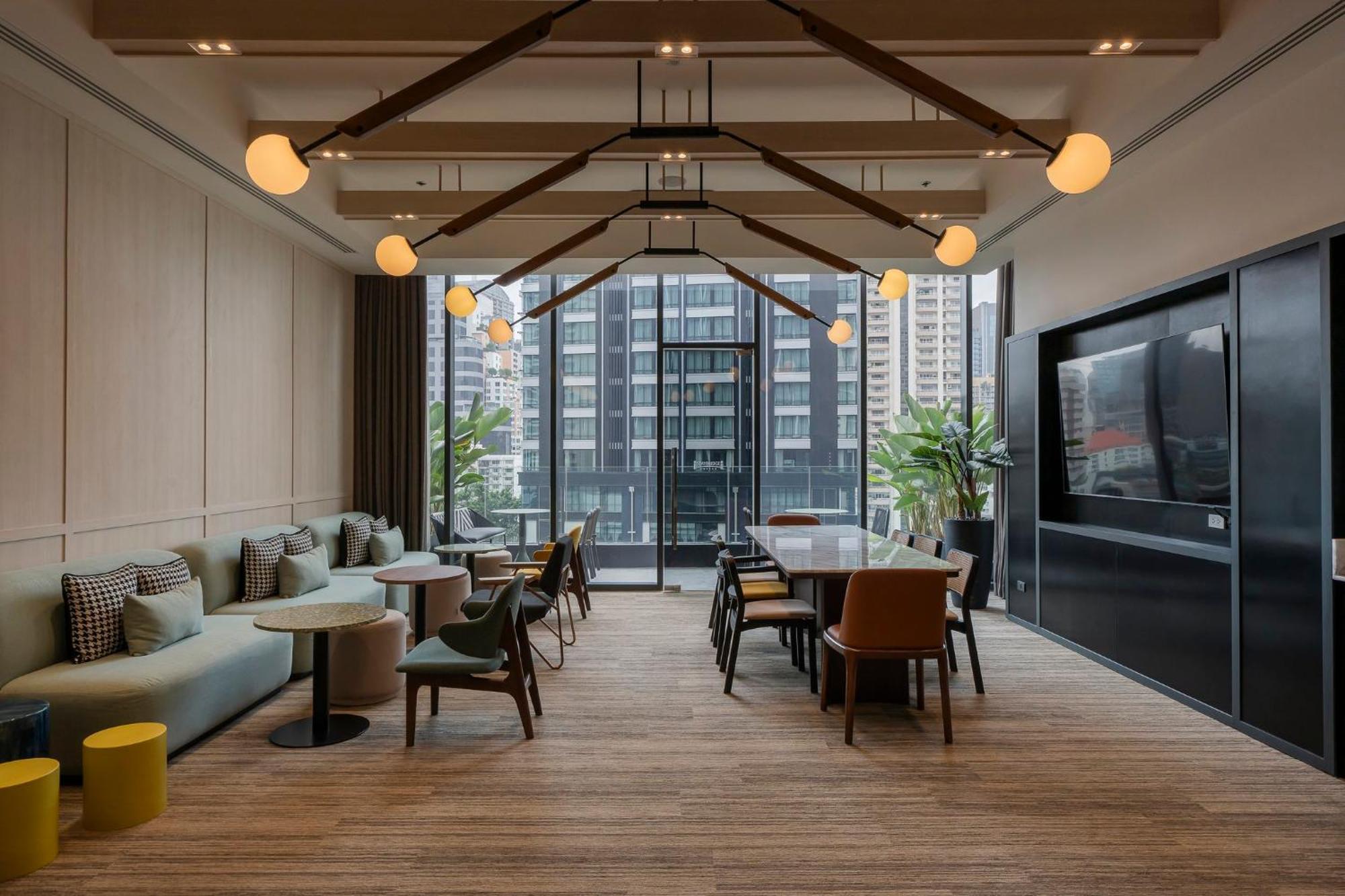 Staybridge Suites Bangkok Sukhumvit By Ihg Exteriör bild