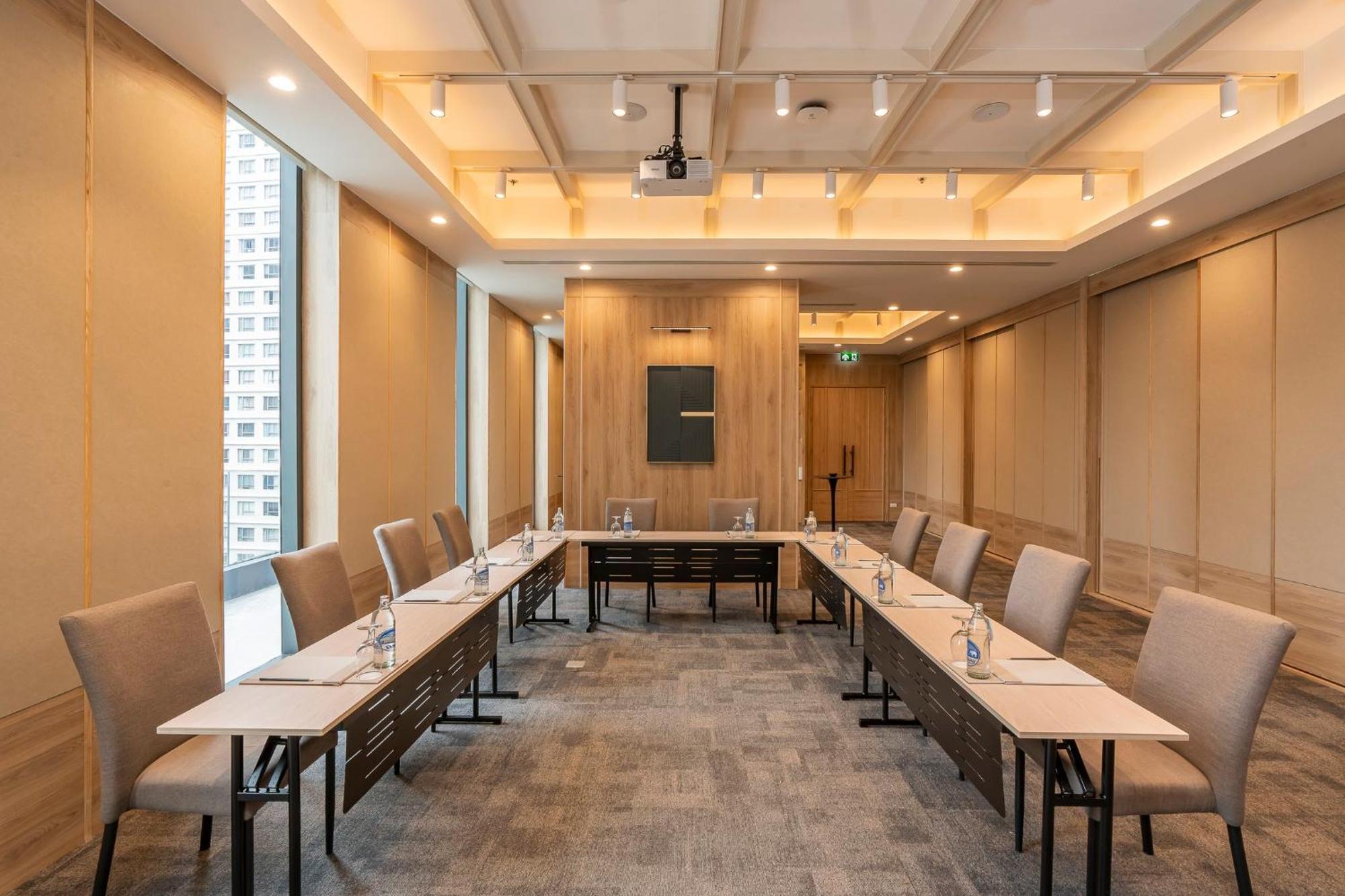 Staybridge Suites Bangkok Sukhumvit By Ihg Exteriör bild