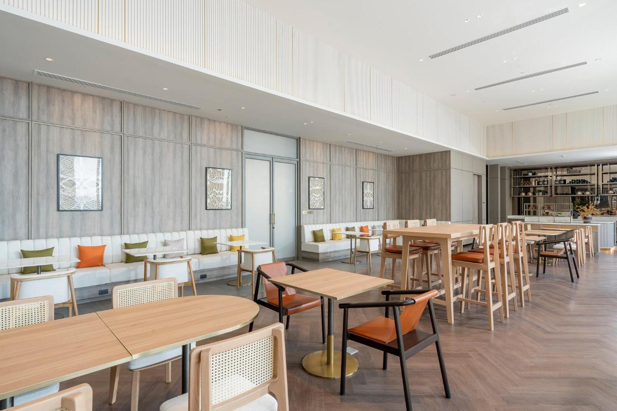 Staybridge Suites Bangkok Sukhumvit By Ihg Exteriör bild