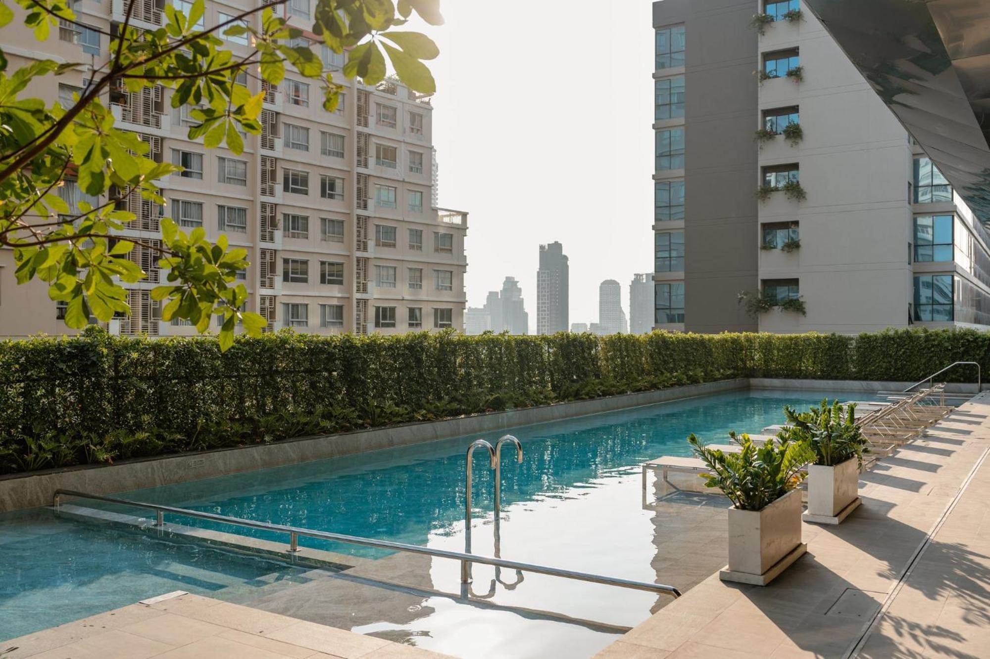 Staybridge Suites Bangkok Sukhumvit By Ihg Exteriör bild