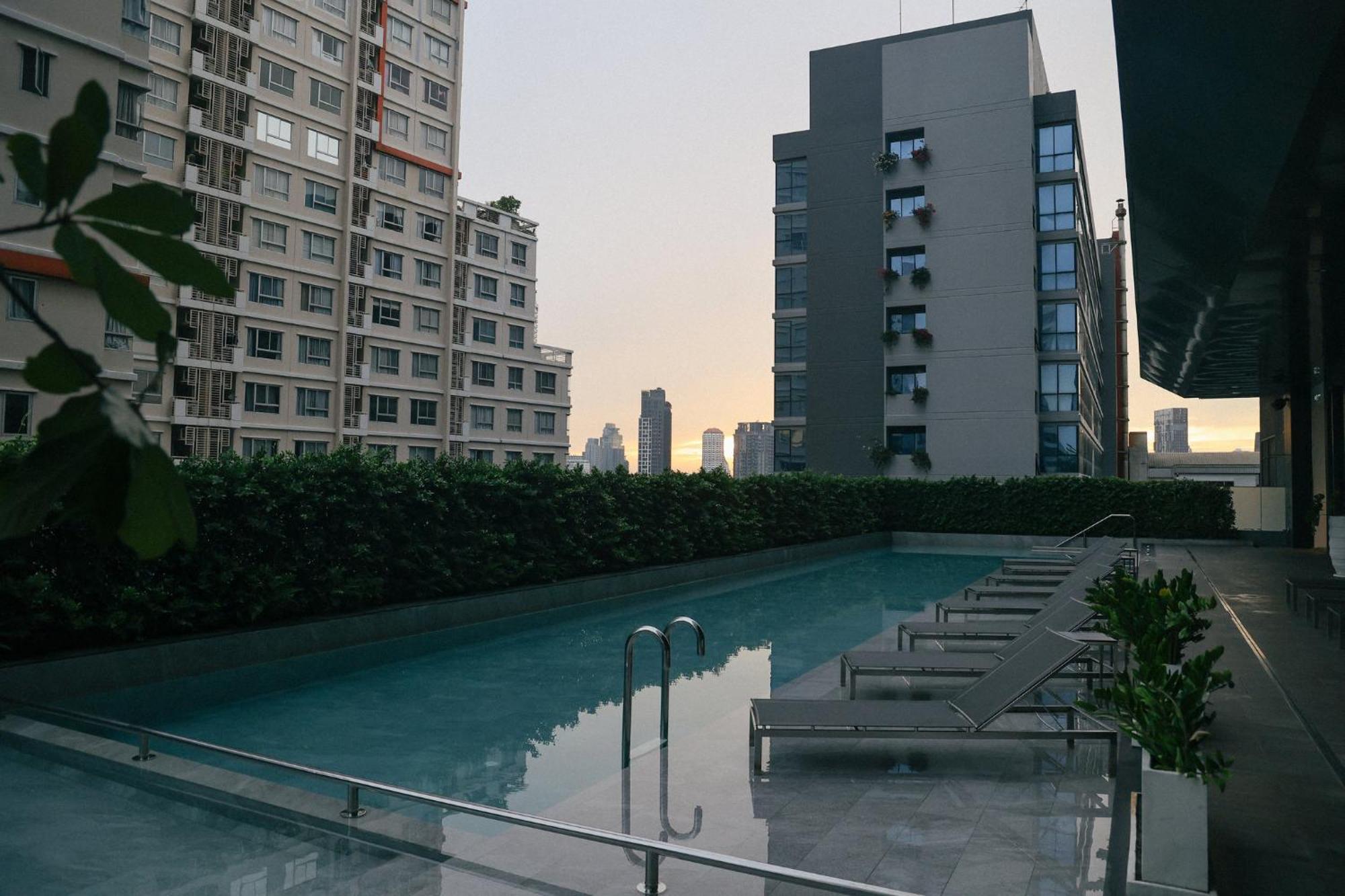 Staybridge Suites Bangkok Sukhumvit By Ihg Exteriör bild