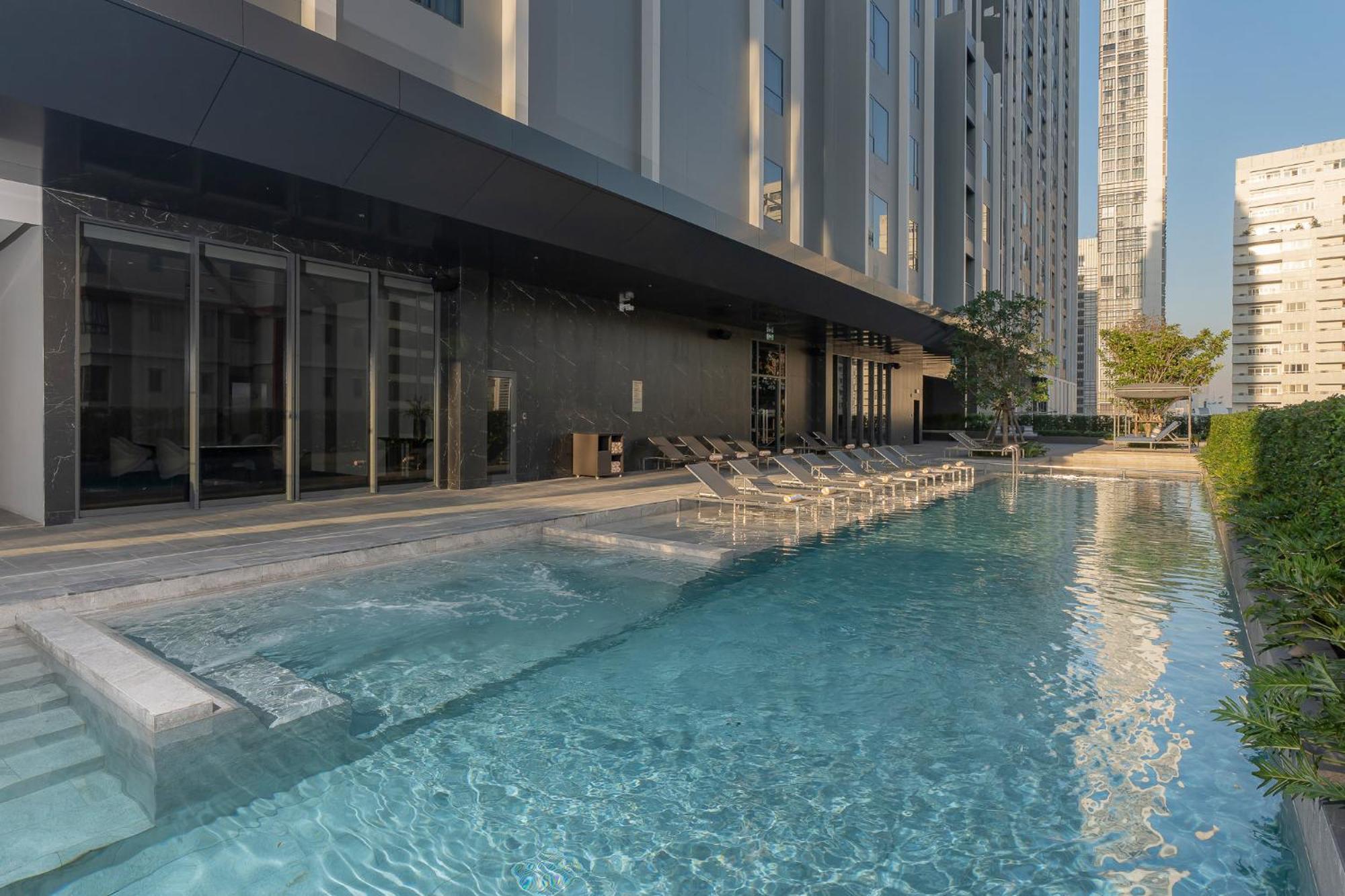 Staybridge Suites Bangkok Sukhumvit By Ihg Exteriör bild