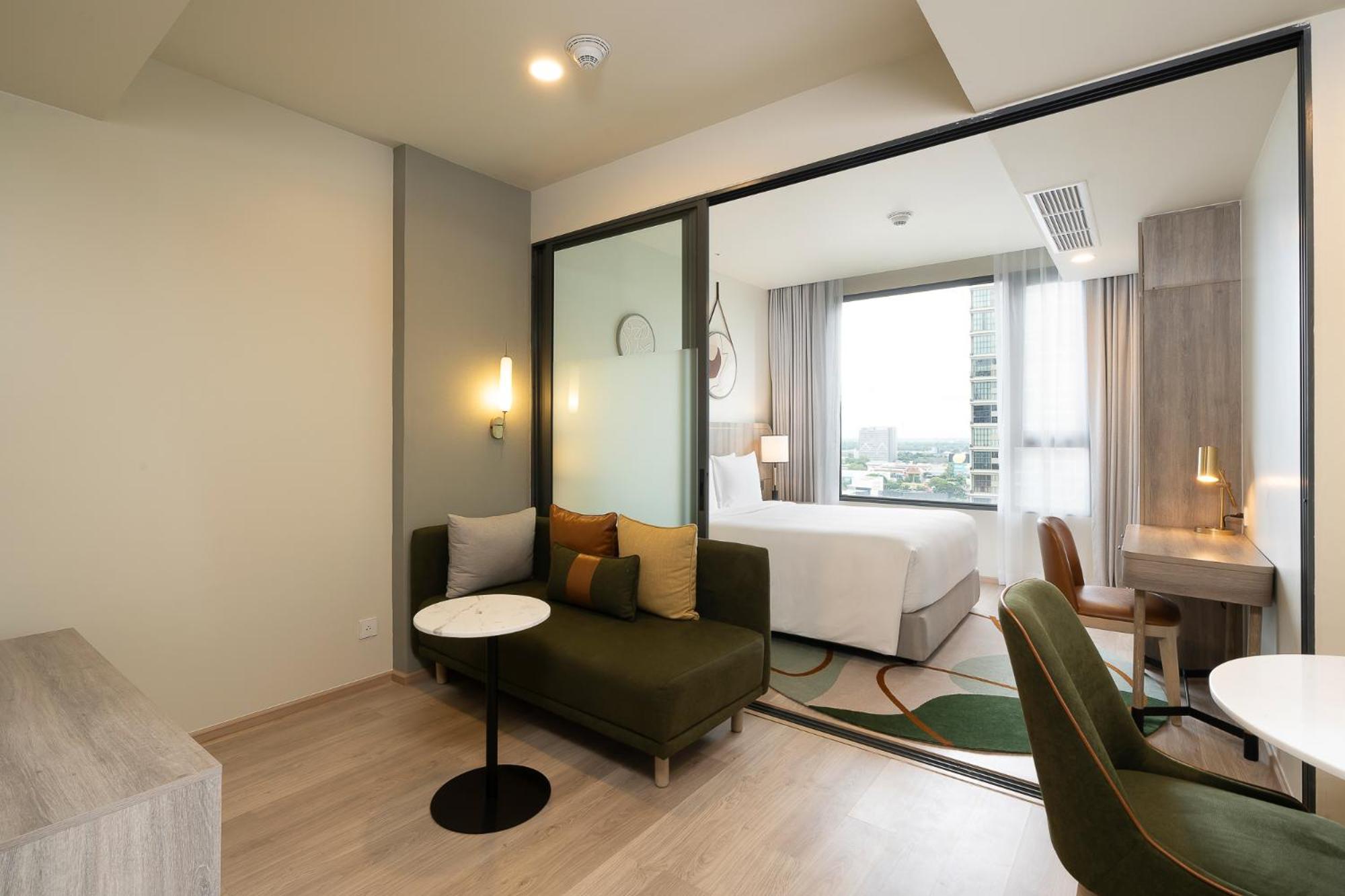 Staybridge Suites Bangkok Sukhumvit By Ihg Exteriör bild